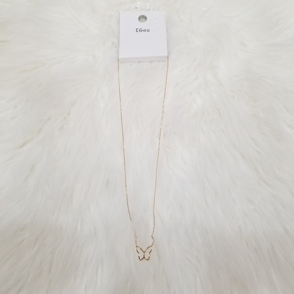 💗💗NWT Butterfly Necklace💗💗 - Picture 2 of 7